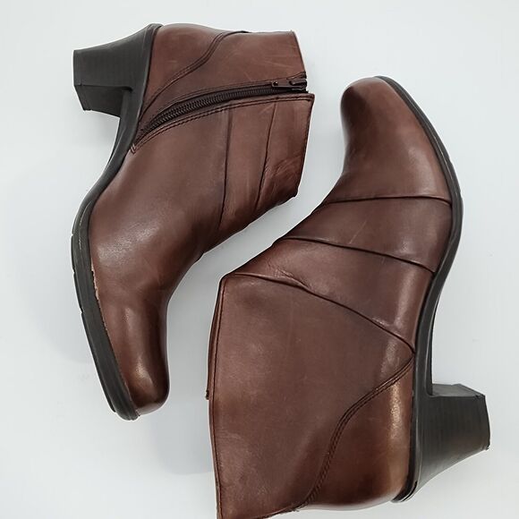 Earth Spirit Classics Fiona Ankle Boots Womens 10 Brown Leather Pleated Booties - Picture 8 of 12